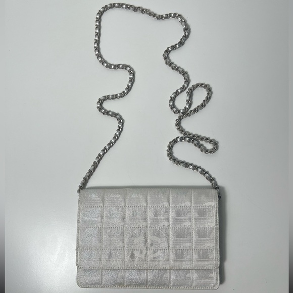 Chanel Travel Ligne Line Wallet On Chain WOC Crossbody Purse Bag - Picture 3 of 16